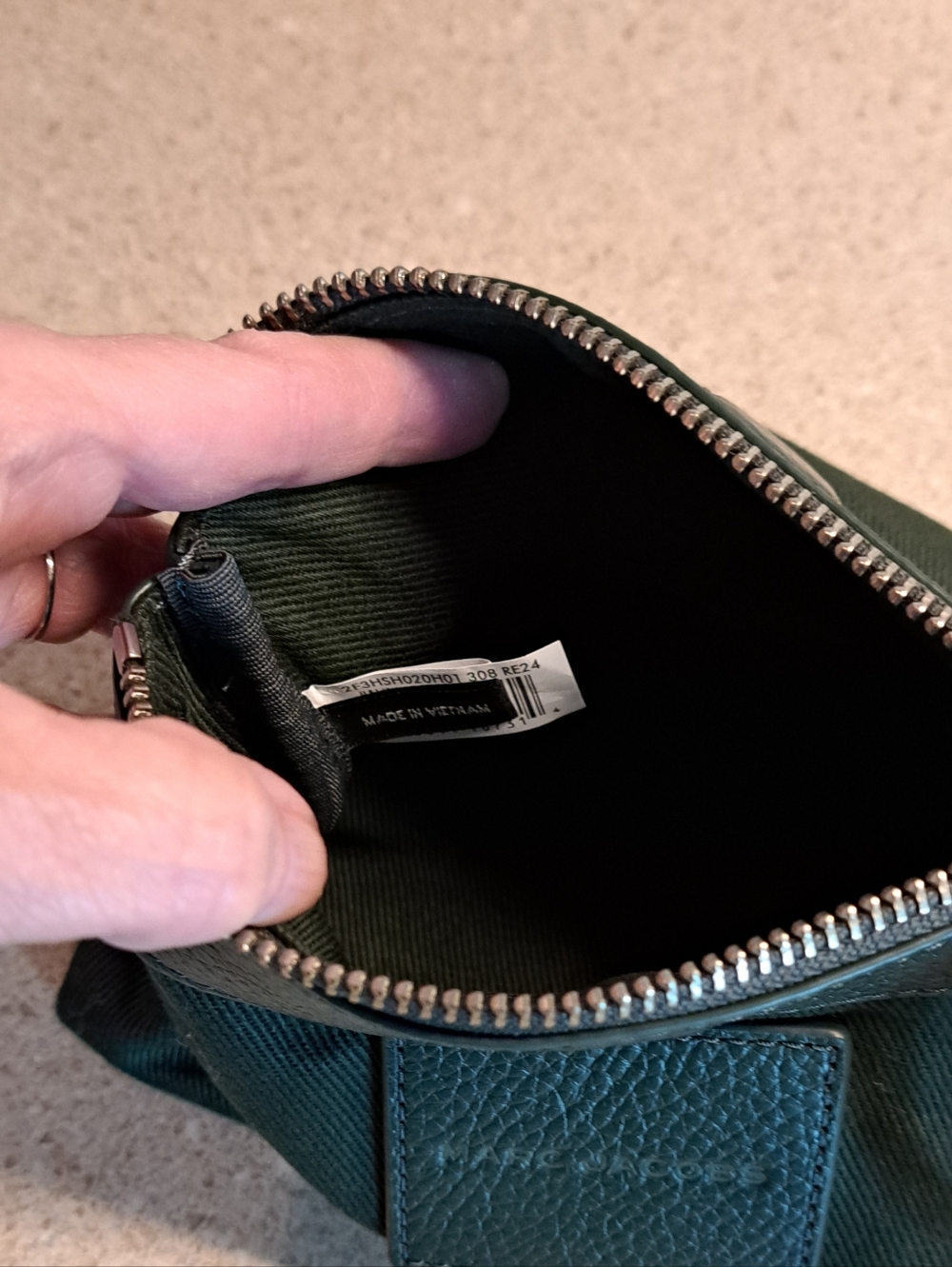 Marc Jacobs Pouch - Picture 6 of 10